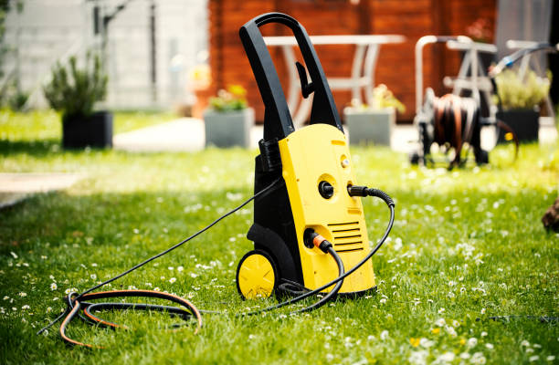 Best Machinery and Equipment Cleaning  in Negaunee, MI